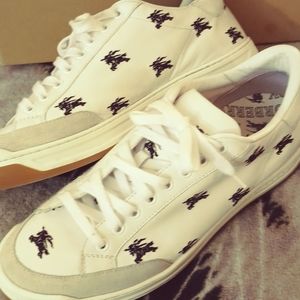 Mens Burberry tennis shoes